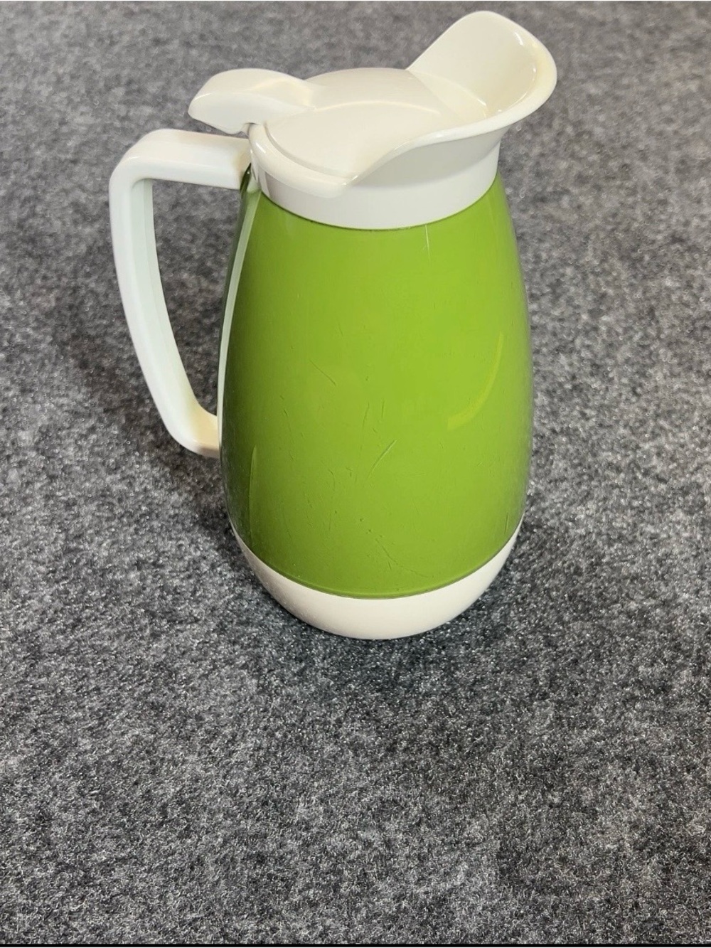Vintage Thermo-Serv West Bend Avocado Green Coffee Carafe Pitcher MCM USA